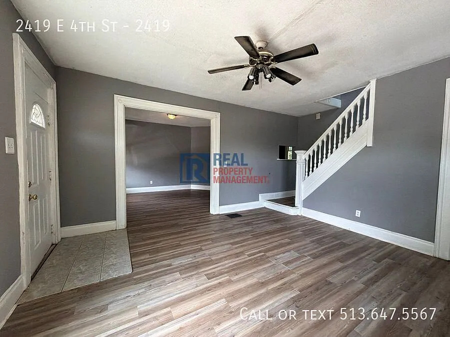 Spacious 2 BR 1 BA Home — Photo 3