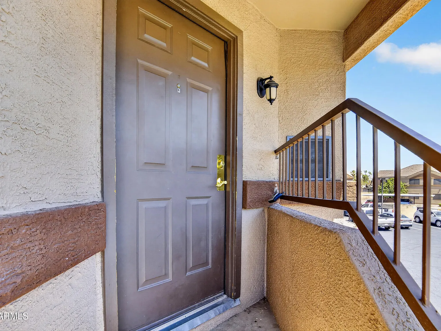 3 bed, 2.0 bath, 1174 sqft, $1,595 — Photo 3