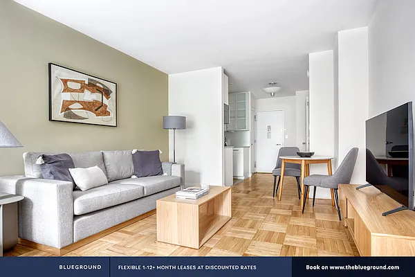 Rented by The Blueground | media 22