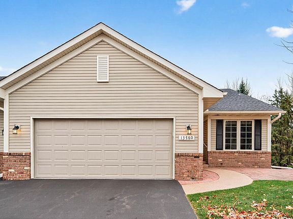 2nd image of 13760 Fenwick Cir