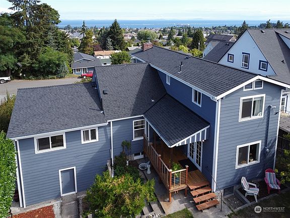 3rd image of 212 E Whidby Avenue