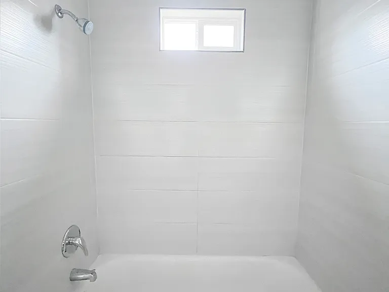1304 Shavano Dr — Photo 18