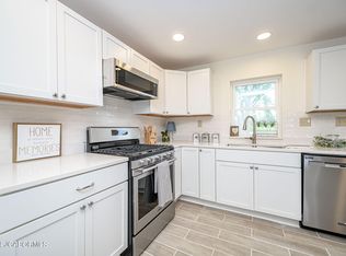 910 E Saint Eunice Rd, Fulton, MO 65251