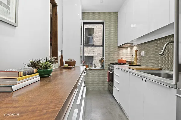 Sold by Corcoran | media 10