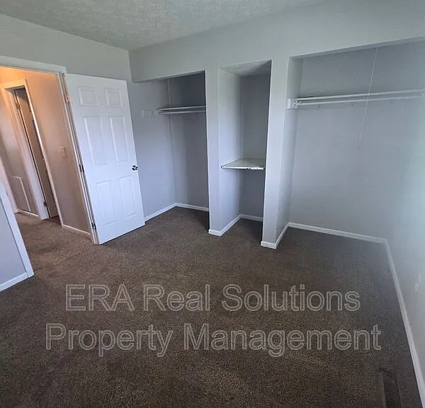 1706 Carstare Dr — Photo 15