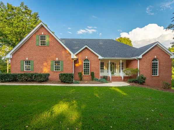 7435 Coastal Dr, Harrison, TN 37341