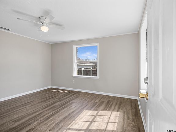 5th image of 8240 W High Way #154