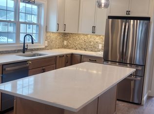 27 Amaranth Ave #2, Medford, MA 02155