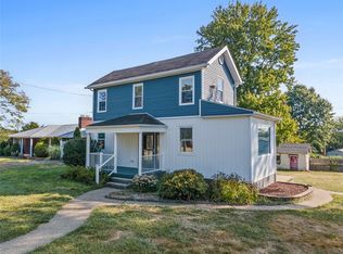 90 Darlington Rd, Patterson Heights, PA 15010