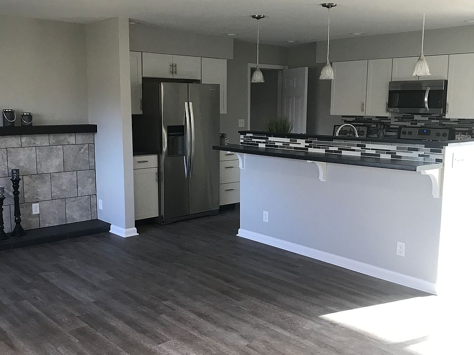 1st image of 6821 Southern Vista Dr