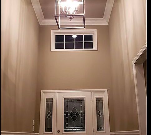 5th image of 761 Pleasant Meadow Ln
