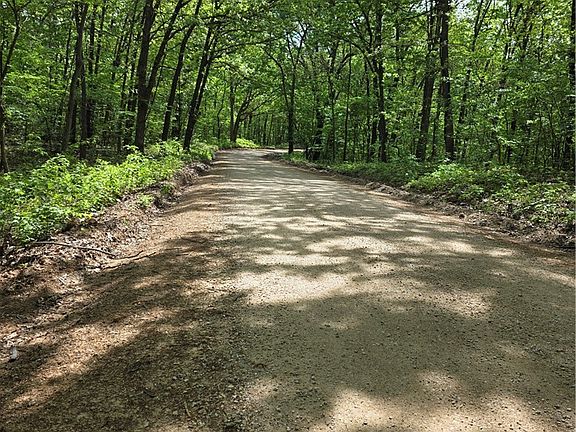 5th image of Broken Circle Rd
