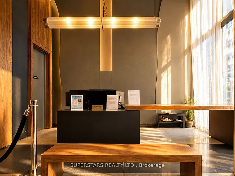 435 Richmond St W #311 — Photo 19