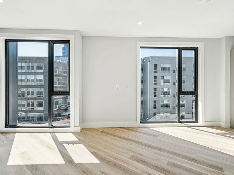 Triad Apartments: Brand New near Drexel & Penn — Photo 46