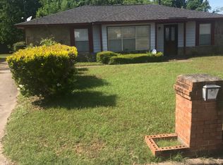 1037 Oakbrook Dr, Montgomery, AL 36110