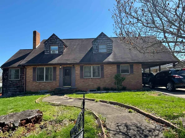 2978 Terrace Ln, Ashland, KY 41102