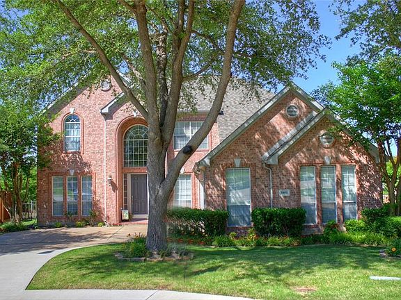 2nd image of 1465 Clubhill Dr