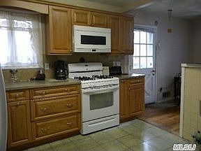 2nd image of 234 W 3rd St