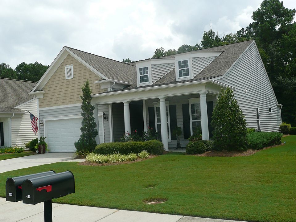 425 Coastal Bluff Way