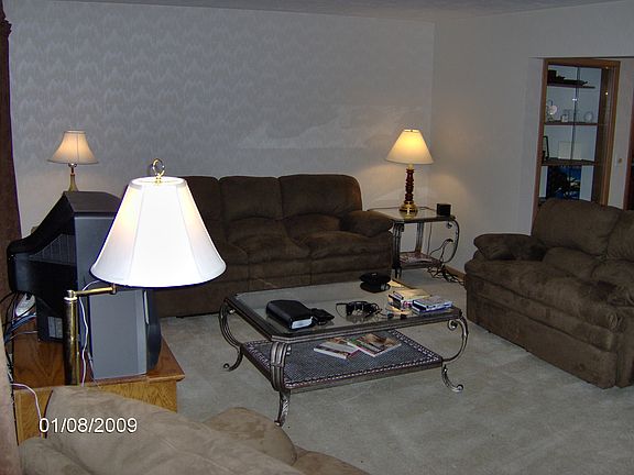 2nd image of 1499 E Parkhaven Dr