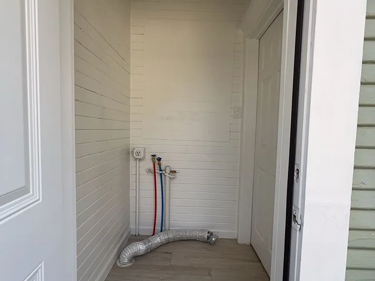 1008 Studewood St — Photo 13
