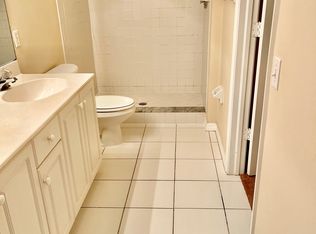 26747 Little John Ct APT 10, Bonita Springs, FL 34135