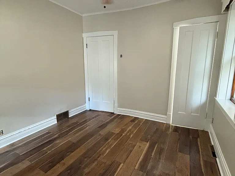 5711 N McVicker Ave #1 — Photo 3