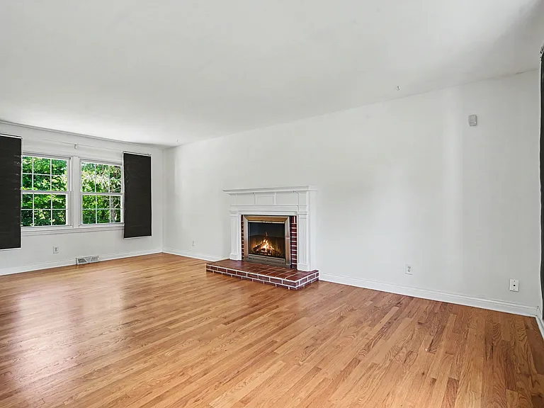 6951 Copperglow Ct — Photo 5