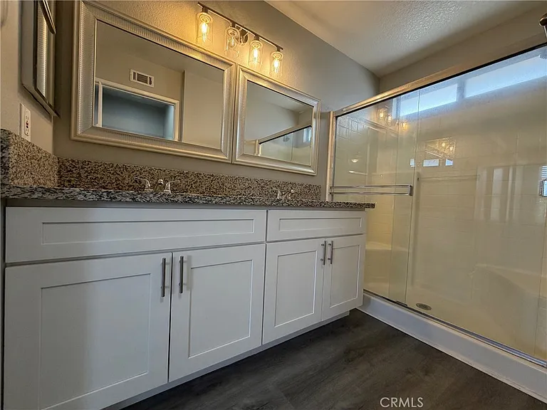 14610 Green River Rd — Photo 24
