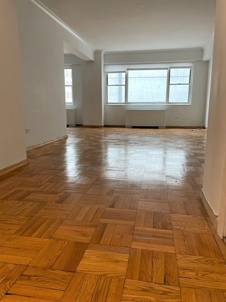 1st image of 100 W 57th St #12B