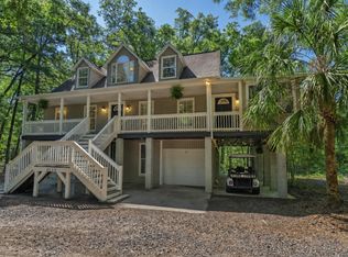 8609 Raccoon Island Rd, Edisto Island, SC 29438
