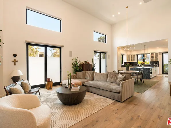 1333 Beverly Green Dr #301, Los Angeles, CA 90035