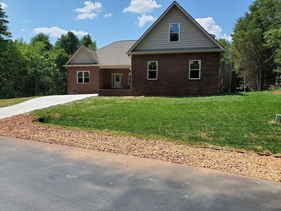 1st image of 110 Saloli Way