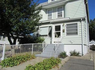 26 Huntley St, Malden, MA 02148