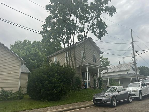 3rd image of 130 High St