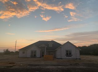 204 Cornstalk Way, Van Alstyne, TX 75495