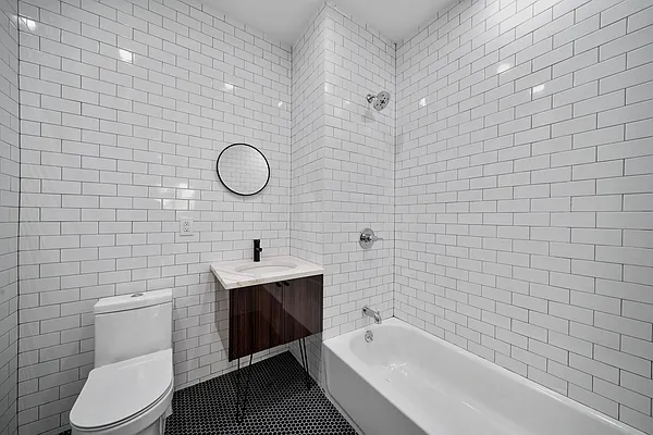 Rented by Compass | media 24