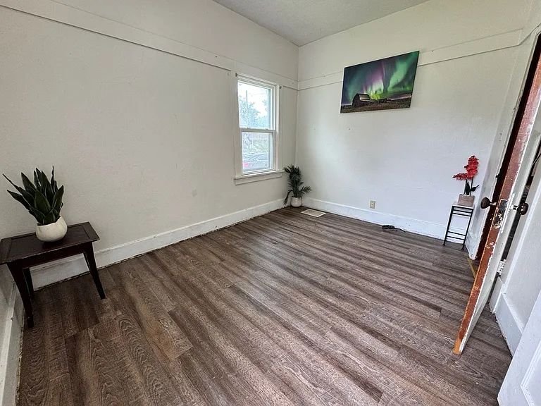 826 Williston Ave — Photo 26