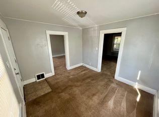 69 Marguerite Ave, Wood River, IL 62095