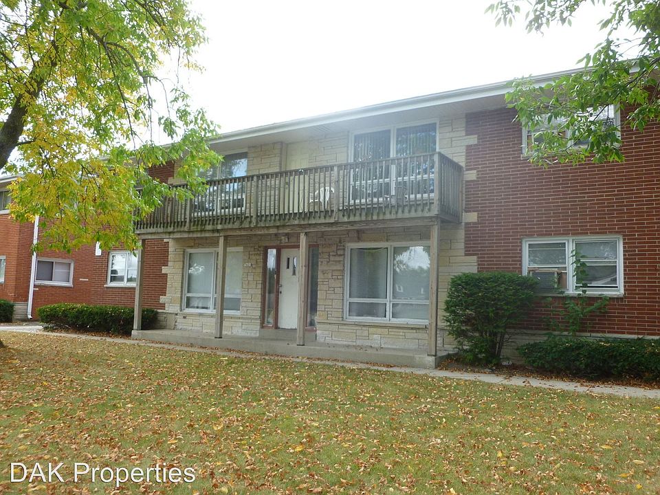 1st image of 7421 N Teutonia Ave APT 3
