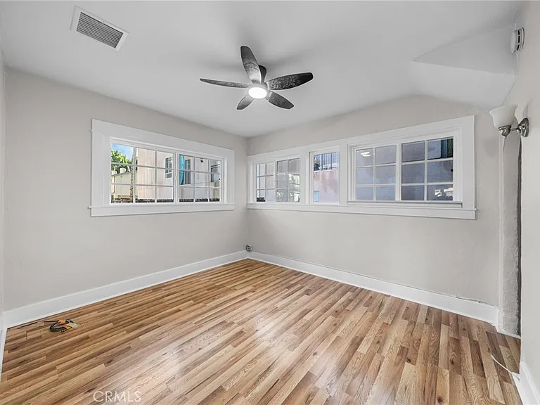 1244 N Las Palmas Ave #1244 — Photo 13