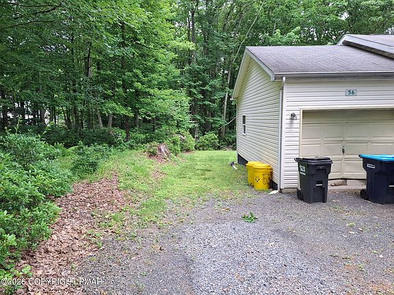 5th image of 56 Holly Forest Rd