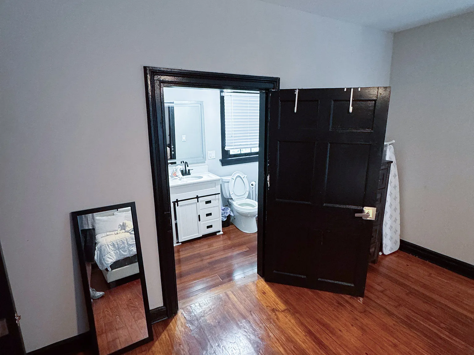 4 bed, 3.0 bath, 2800 sqft, $1,161 — Photo 4