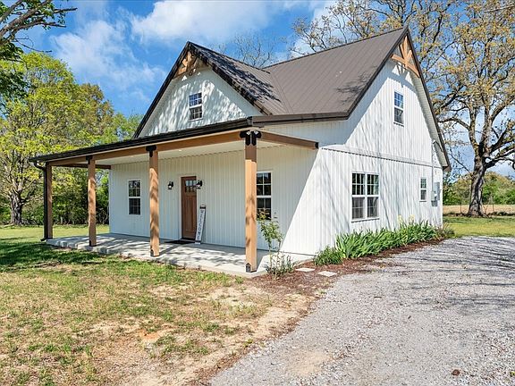 3rd image of 2152 Old Well Rd