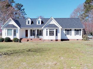 625 Deer Acres Dr, Goldsboro, NC 27530