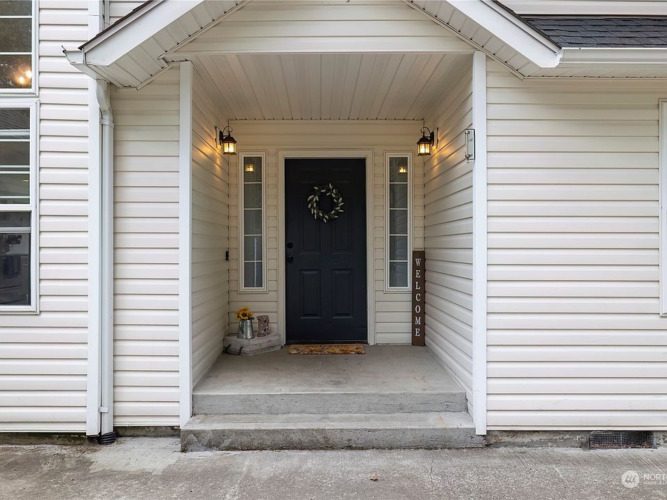 1st image of 10939 Branch Place SE