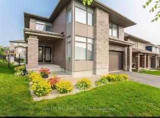 611 Gabriola Way, Ottawa, ON K2T0M2