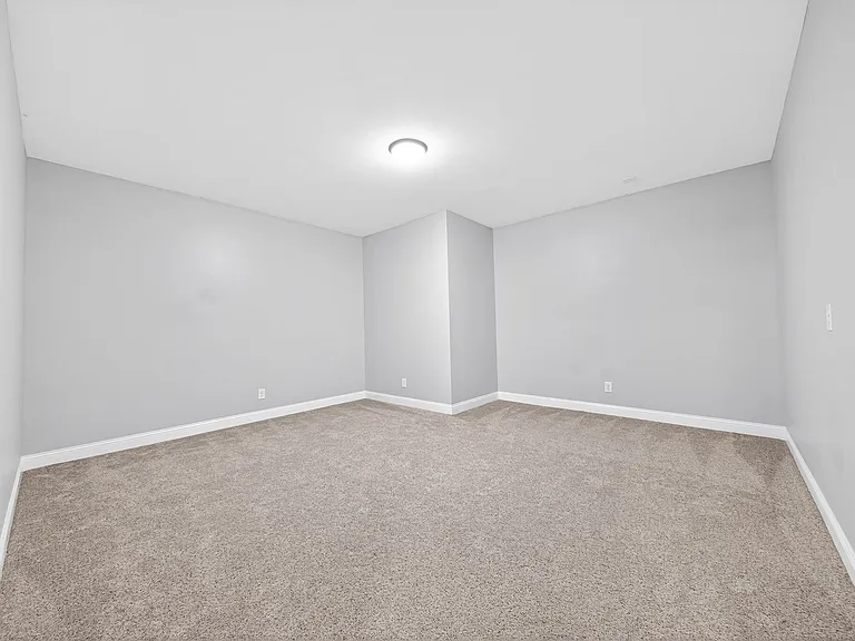 9027 Cimarron Ct — Photo 27