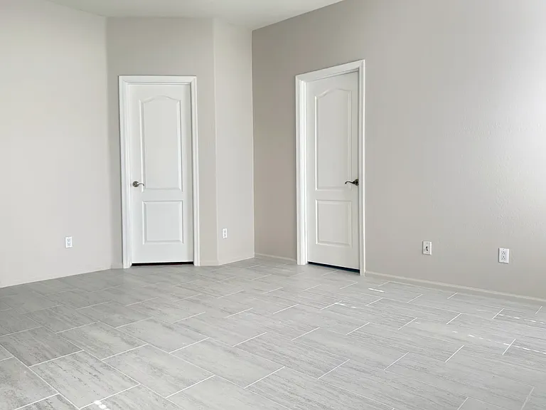 1128 S Olympic Dr — Photo 9