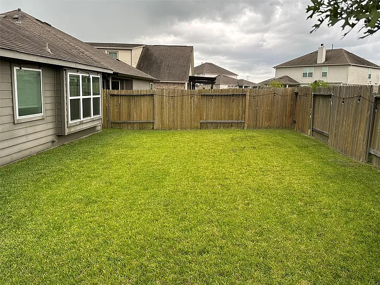 5186 Dry Hollow Dr — Photo 16